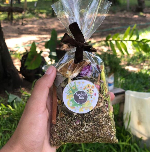Ayolas Mix
